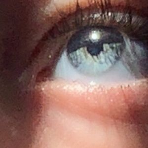 Meet your Posher, Jennie